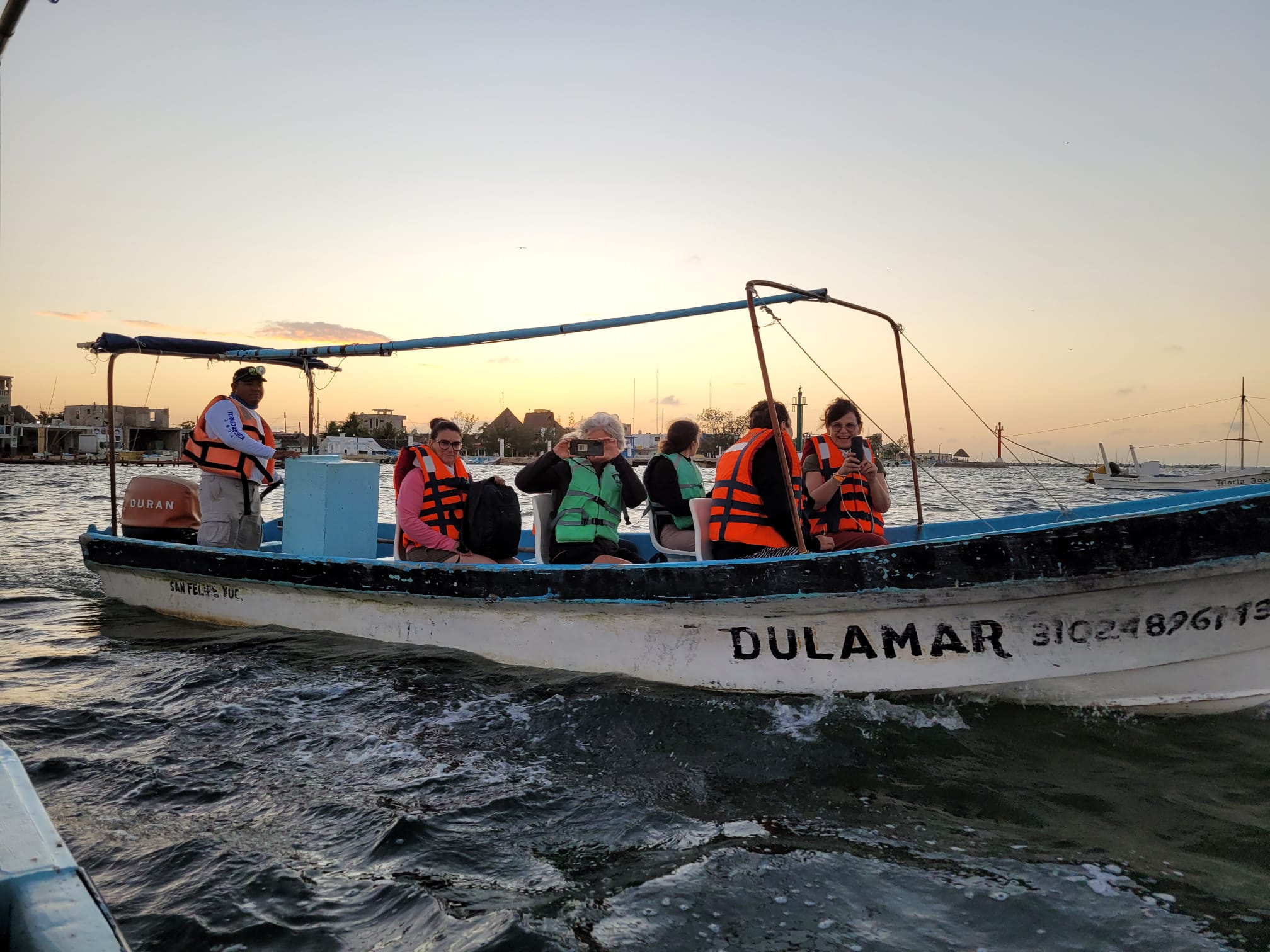 Bateau au Mexique
