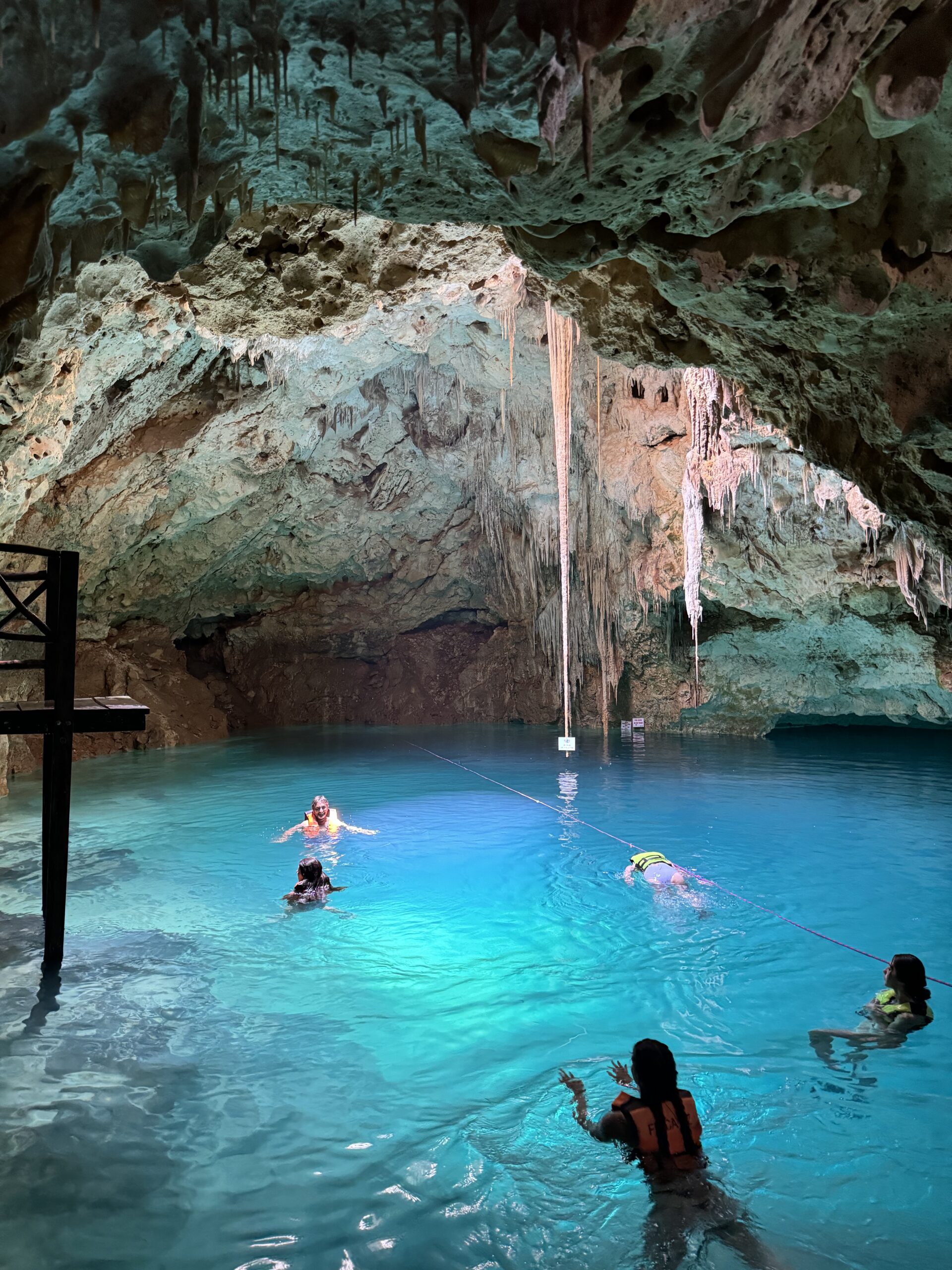 voyage-mexique-roadtrip-guide-local-culture-découverte-circuit-programme-Tulum-Yucatan-crique-cenote